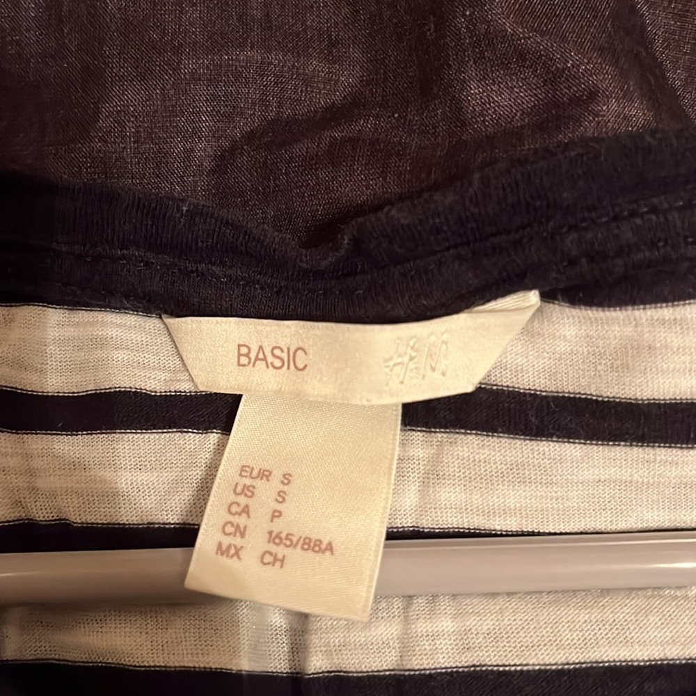 Basic Tee - Picture 2 of 2